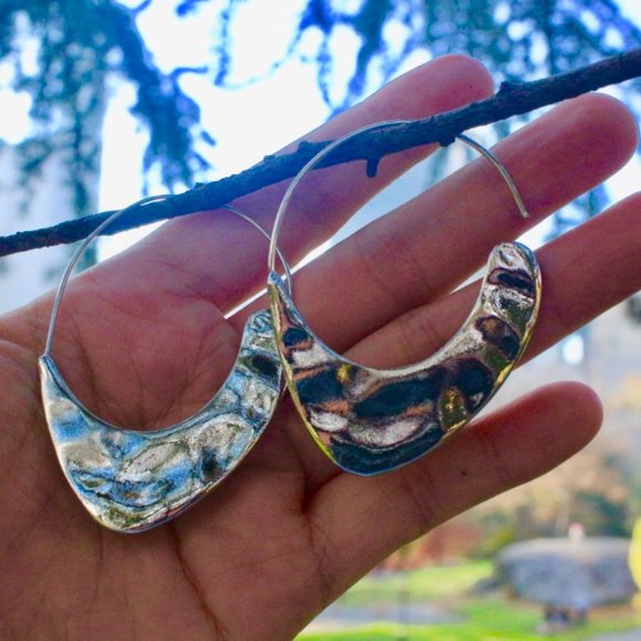 Anthro Silver Carissa Moon Crescent Hoop Earrings - Picture 11 of 12